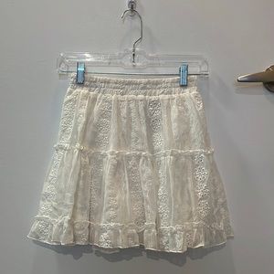 Fairly new forever 21 white flowered skirt